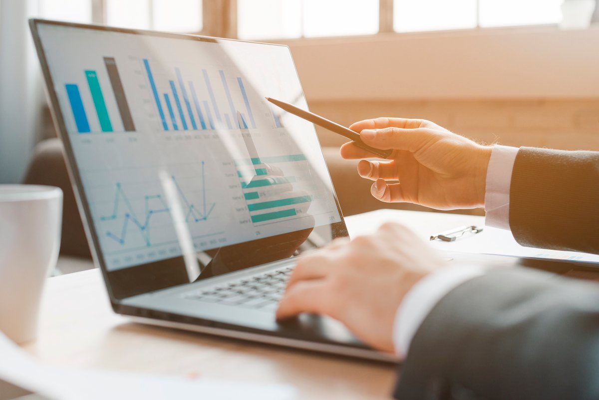 What is Google Analytics and its benefits in SEO ?